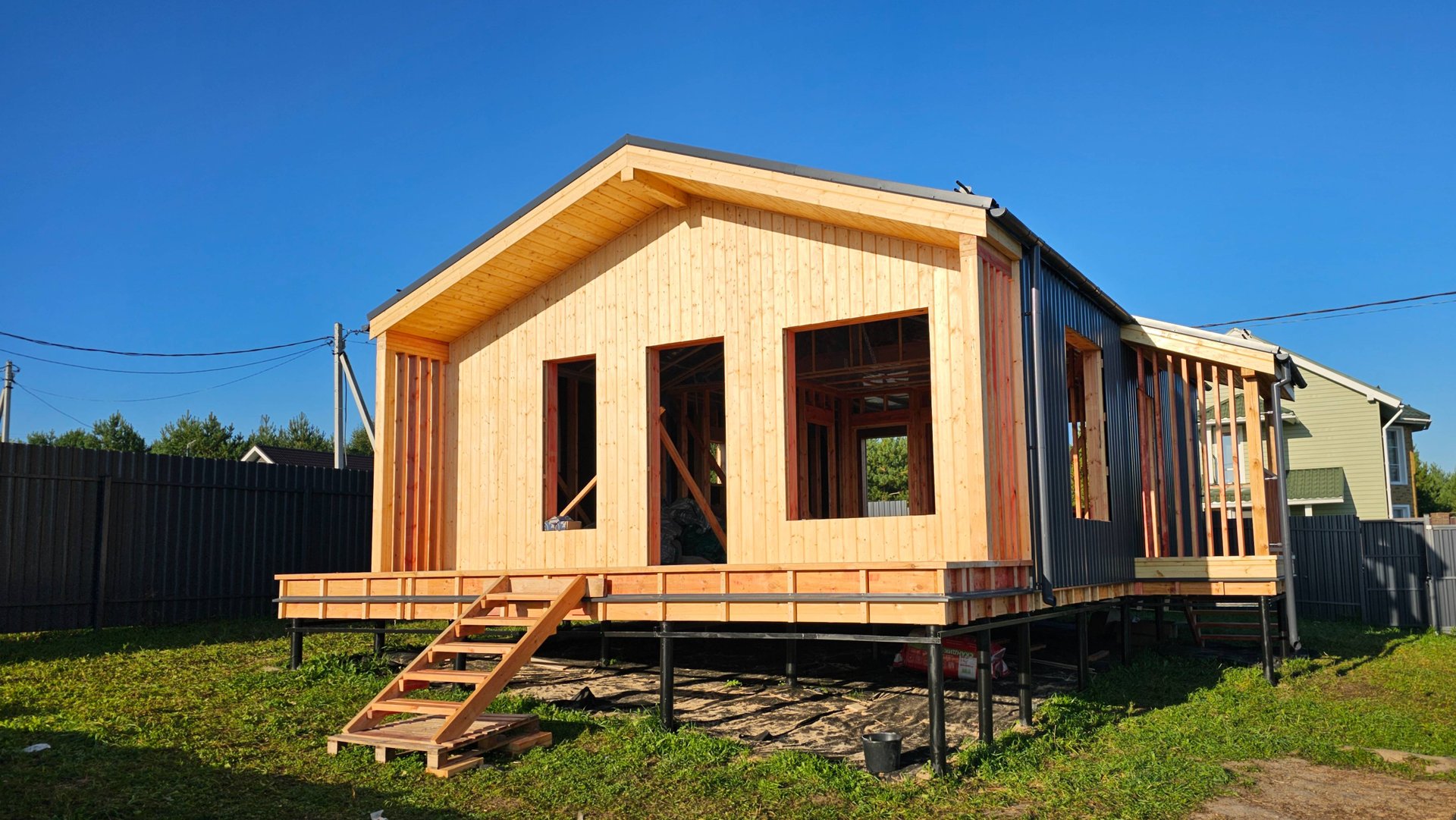 Дом в стиле Барнхаус (Barnhouse) смотреть онлайн