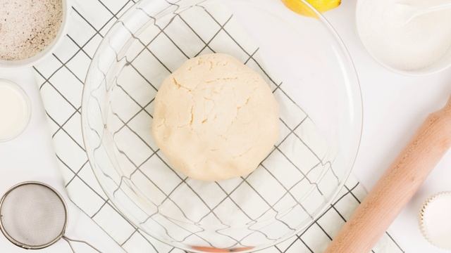 Тесто для оладьев на кефире смотреть онлайн