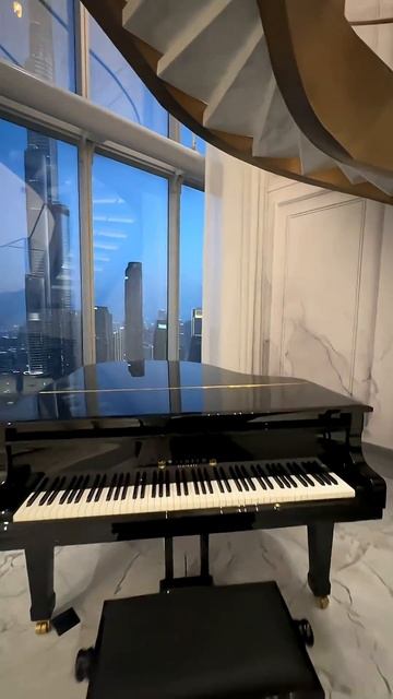 Penthouse With The View Of TALLEST Building in The World! смотреть онлайн