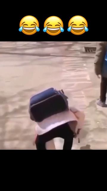 Закончилась только вторая неделя сентября... #юмор #сентябрь #звезды #мемы #тренды #shorts смотреть онлайн