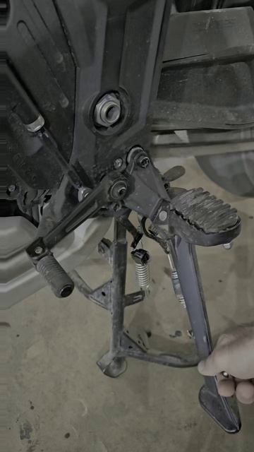 Что делать, если отломался датчик боковой подножки мотоцикла Zontes 703F смотреть онлайн