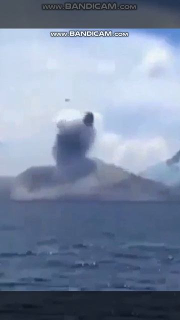 НЛО возле вулкана, что он там делает смотреть онлайн