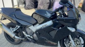 Обзор мотоцикла Honda vfr800, 1999год. По вопросам приобретения 9262862924(WhatsApp)