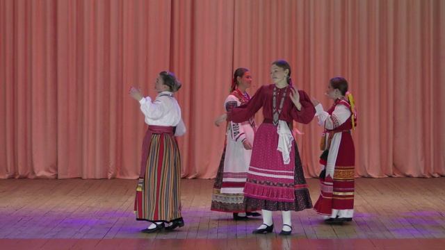 Концерт детского фольклорного ансамбля "Соловушка", 14.09.2025 смотреть онлайн