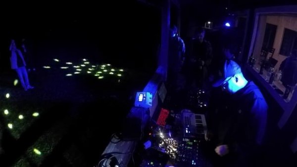 Gregory Green & Bobby Makk- Anyplace 06.09.2025