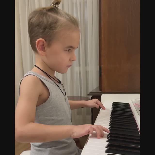 Из серии: Ярослав, Детвора... Молодёжь... смотреть онлайн