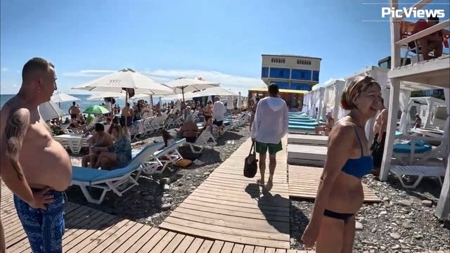 СОЧИ Лазаревское пляж Взморье сегодня 15 сентября 2025. Море и погода в Лазаревском сейчас смотреть онлайн