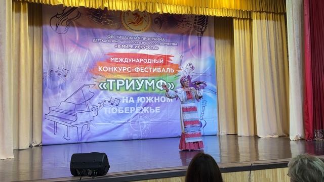 КУДЯКОВА ЛАРИСА (Топится баня) смотреть онлайн