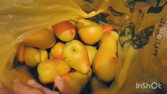 Купили осеннюю куртку.Угостили грушами.Хроника дней...Болталка смотреть онлайн