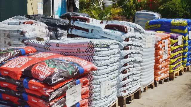 Предлагаем плодородные грунты