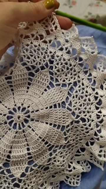 Салфетка крючком почти готова👌👌👌 #shorts смотреть онлайн
