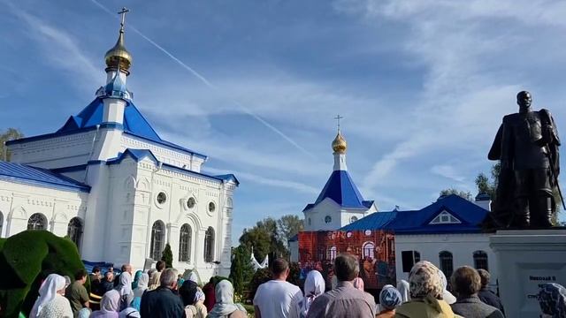 Фрагмент литургии в дер. Санино Владимирской области смотреть онлайн