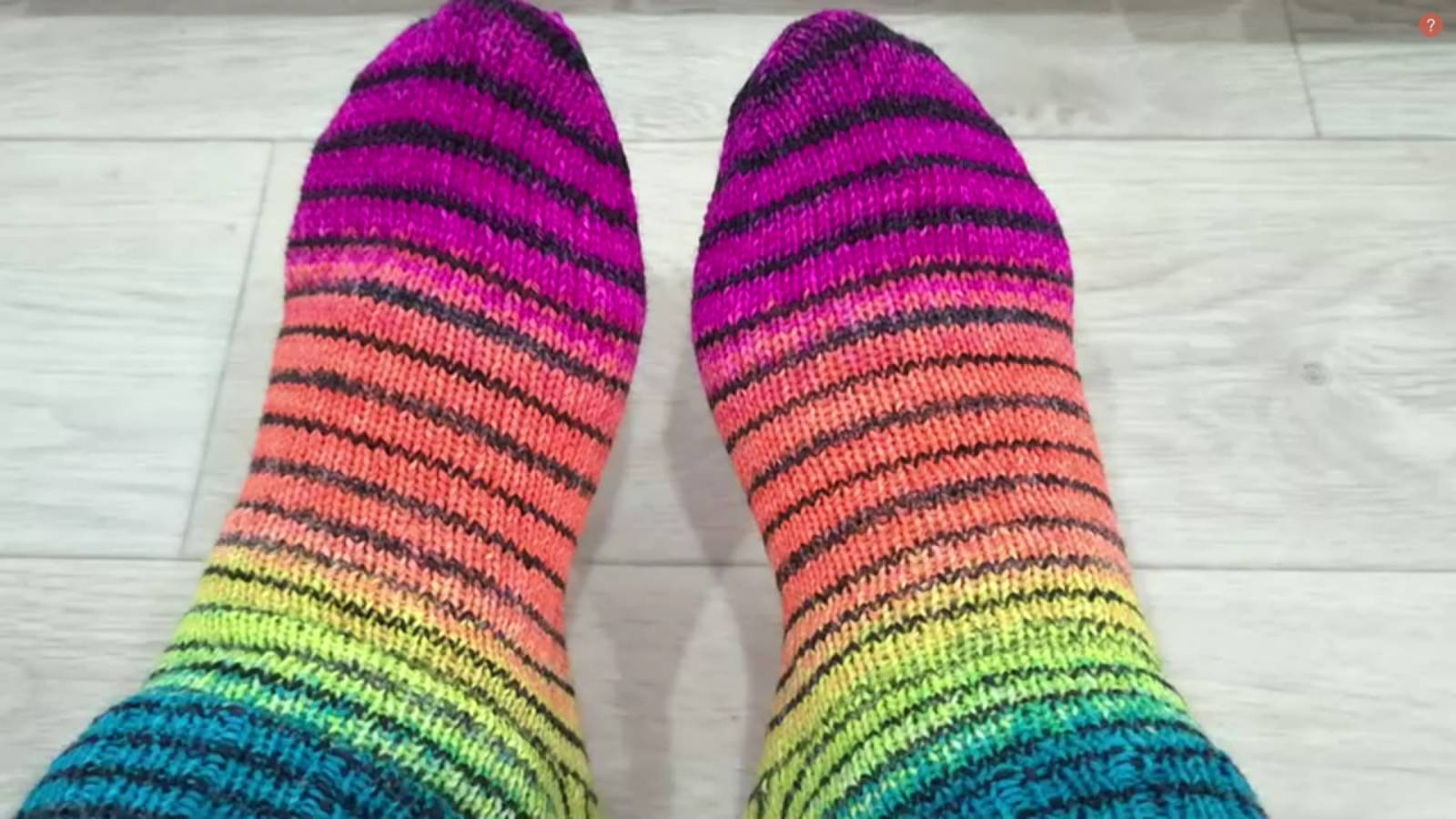 ПСИХАНУЛА//КАК Я ПОДБИРАЮ СЕКЦИИ В НОСОЧКАХ смотреть онлайн