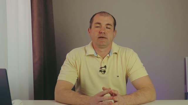 Рост цен в России/Когда перестанут дорожать продукты смотреть онлайн