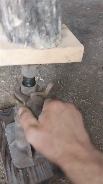 Как работает винтовой домкрат! смотреть онлайн