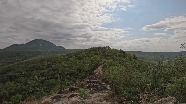 Поход с Алексеем на гору Медовая, Кабанка, Острая, Тупая. Железноводск. смотреть онлайн