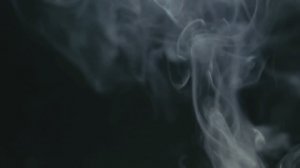 Дым на чёрном фоне🌪