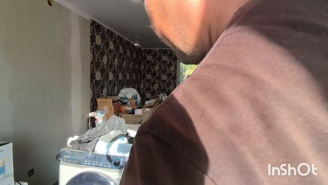 Клеим обои/Ремонт дома своими руками смотреть онлайн