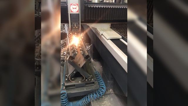 Лазерная резка трубы | Компания АЦИА