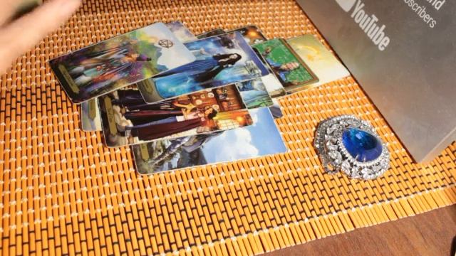 Чего ждать?Чего опасаться? Какие двери закрываются, а какие откроются! смотреть онлайн