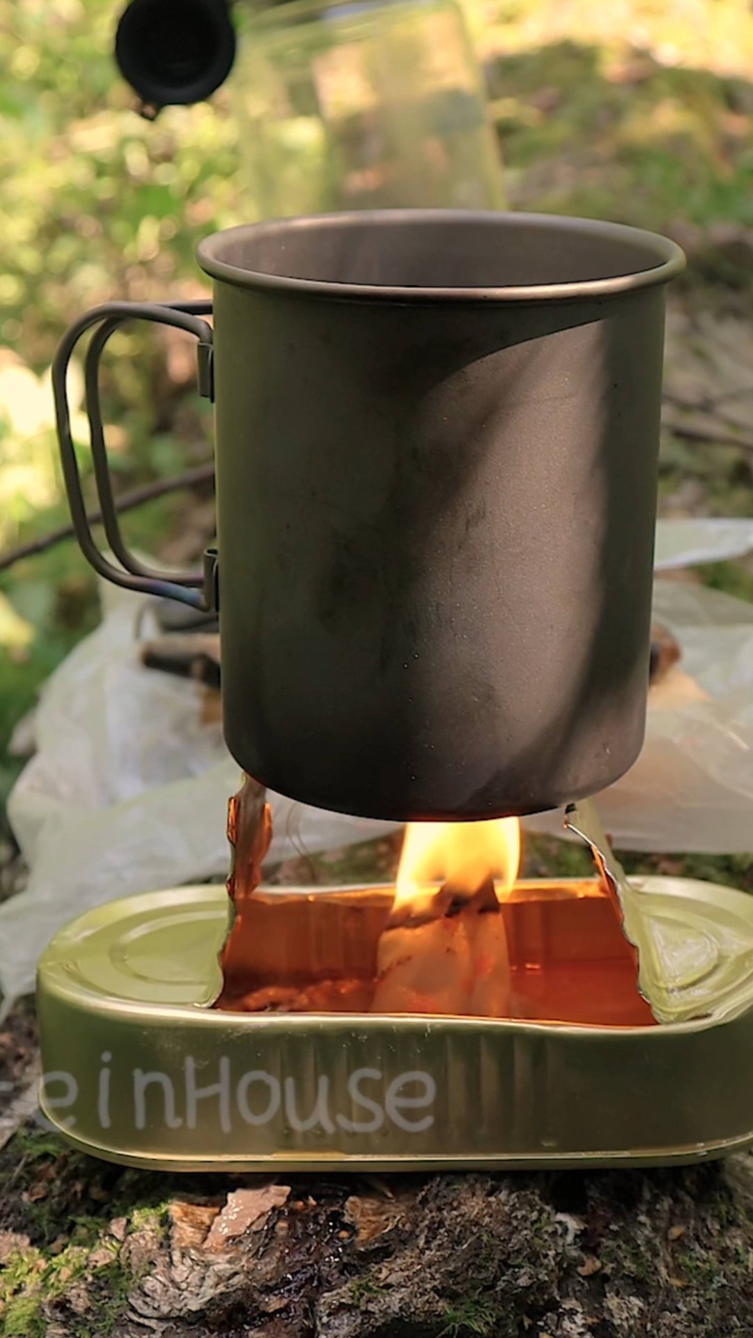 Гениальные лайфхаки для выживания в дикой природе - Свеча из банки шпрот смотреть онлайн