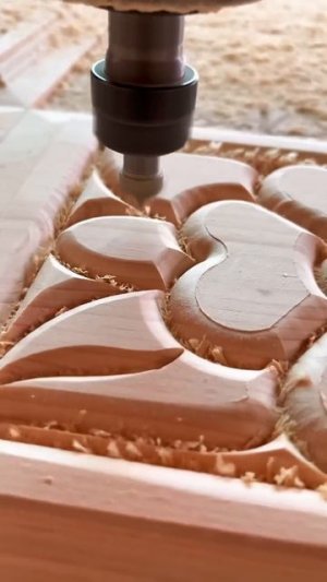 Резьба по дереву. Робот.