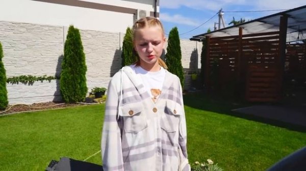 Амелька попала в плохую компанию