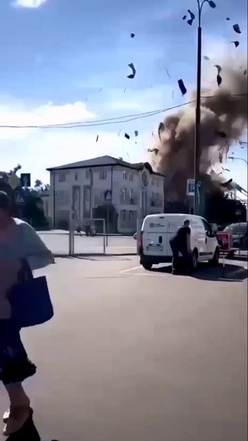 Харьков. Слабодской район. То самое видео без урезок и клякс на нем. смотреть онлайн