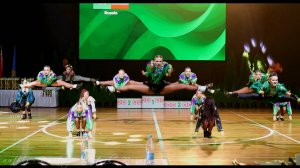 «Формейшн» женщины Международные соревнования по акробатическому рок-н-роллу и акро-свингу