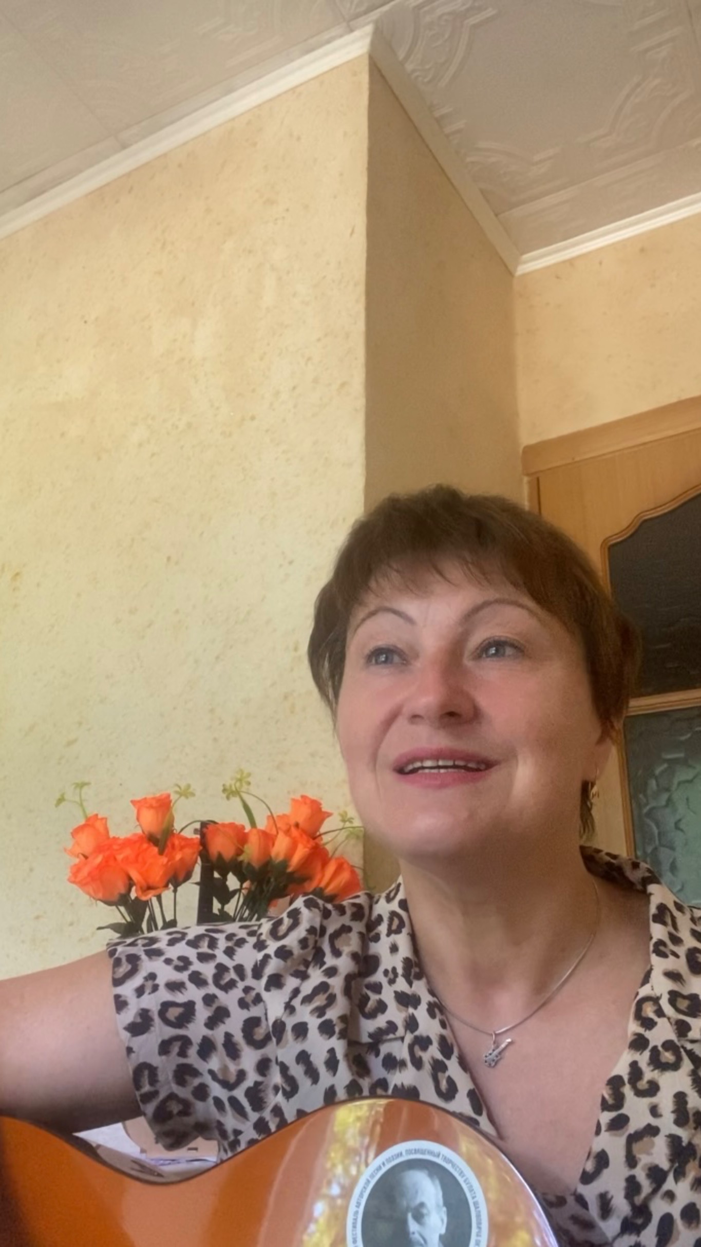 Премьера лирической песни «Любовь приходит к нам внезапно» (ст. С. Шульга, исп. и м. Е. Конорова)