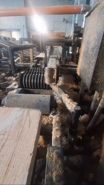 ARI станок с механизацией для переработки тонкомера