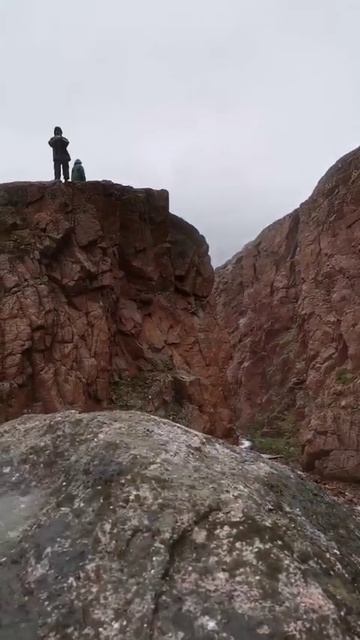 #водопадыЗаполярья #горныйландшафтТериберки #мурманскаяобласть. #путешествиевЗаполярье.