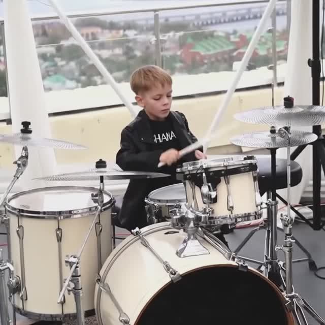 Из серии: Ярослав, Детвора... Молодёжь... смотреть онлайн