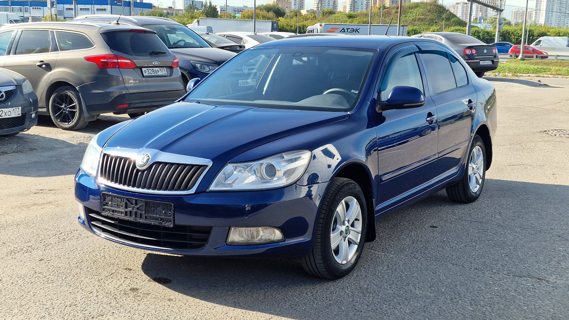 Skoda Octavia (2012) смотреть онлайн
