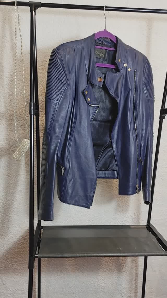 Мотокуртка из натуральной кожи темно синего цвета, размер 40-42 смотреть онлайн