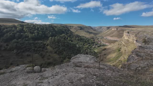 Кисловодск - Медовые водопады. Путешествие на на WHITE SIBERIA ZVER. 1 часть. смотреть онлайн