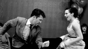 КРУЖИТ ГОЛОВУ МИМОЗА