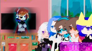 РЕАКЦИЯ ТРИ СПАСАТЕЛЕЙ + Джон и Ло НА ДРУЗЕЙ ЛОЛОЛОШКИ | ГАЧА ЛАЙФ | ГАЧА КЛУБ