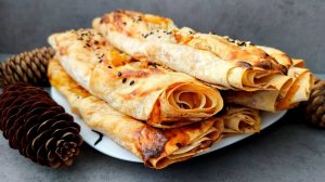 Рулеты из лаваша на завтрак. Лаваш с начинкой. Рецепт завтрака.