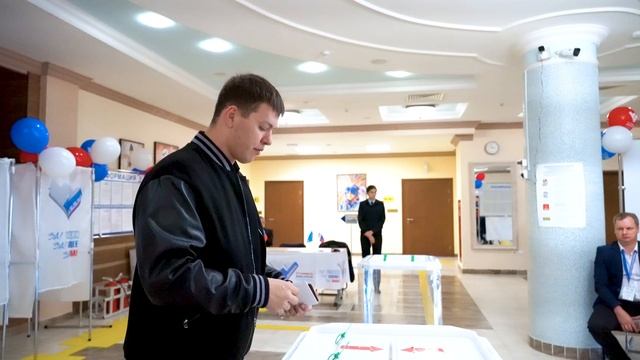 Ветеран боевых действий СВО принял участие в голосовании смотреть онлайн