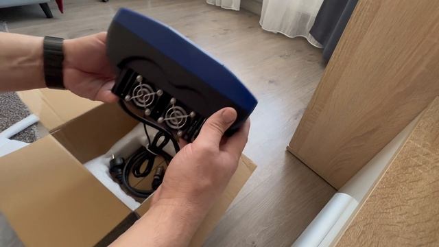 Распаковка частотной автоматики Protect VPC-1.5MM для однофазного насоса