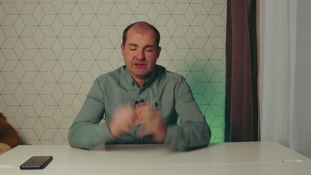 Новый способ мошенничества в 2024 году/Как не потерять деньги/Как мошенники крадут банковские данные смотреть онлайн