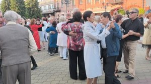 "Не ждите, я не упаду..." 🧡✨😊🌼🎈🌺