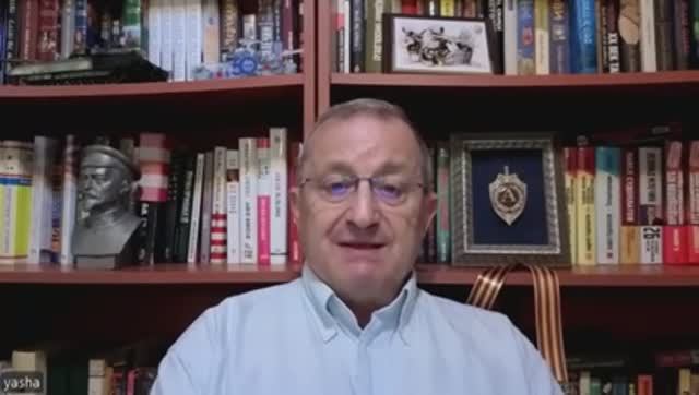 Иногда войной прикрывают слабость и свои же ошибки