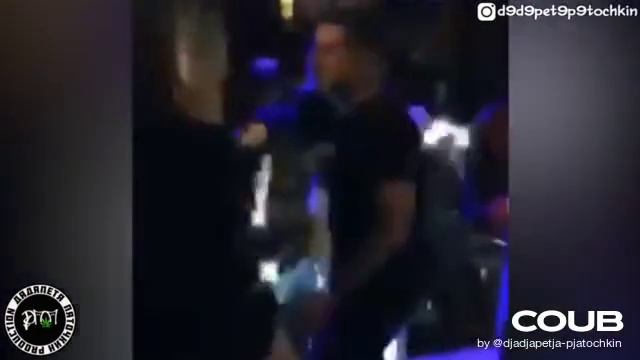 Зеленский под наркотой танцует в клубе смотреть онлайн