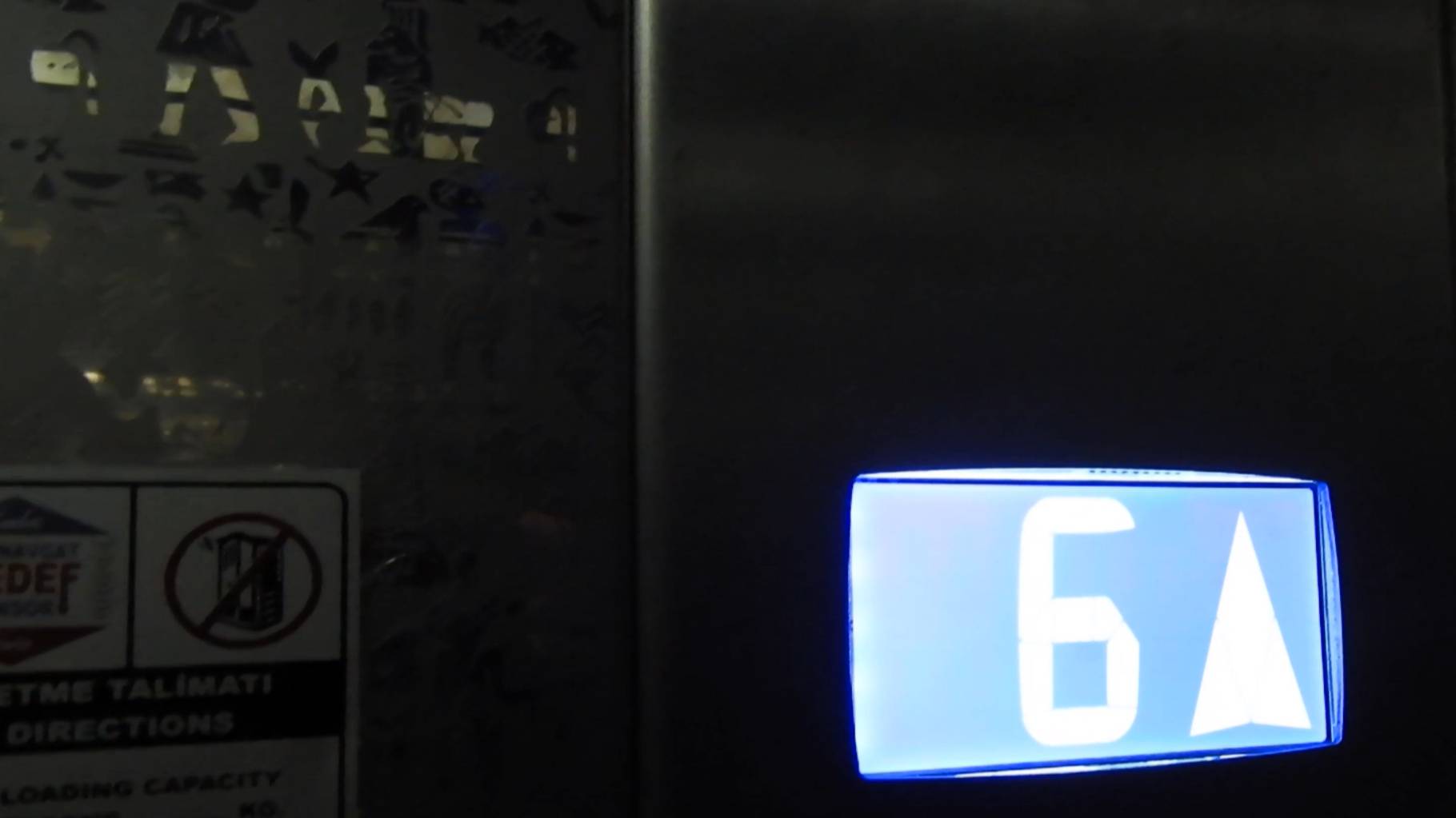 Side Alegria Hotel: Жуткие покатушки в неисправном лифте