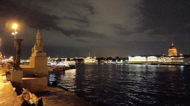 Прогулки по Санкт-Петербургу:Музей истории денег,сфинксы на Университетской наб,Благовещенский мост.