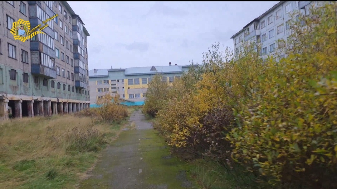 Воргашор. Ул. Энтузиастов, дом 15. Сюрприз от подружки. смотреть онлайн