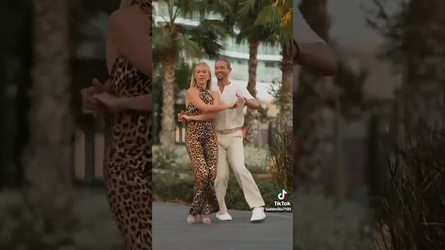 Красиво! 🙂 смотреть онлайн