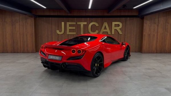 JETCAR - Ferrari F8